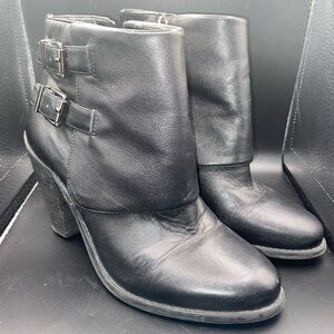 Black Leather Booties - Jessica Simpson Cainn 8.5M - Block Heels EUC! 
